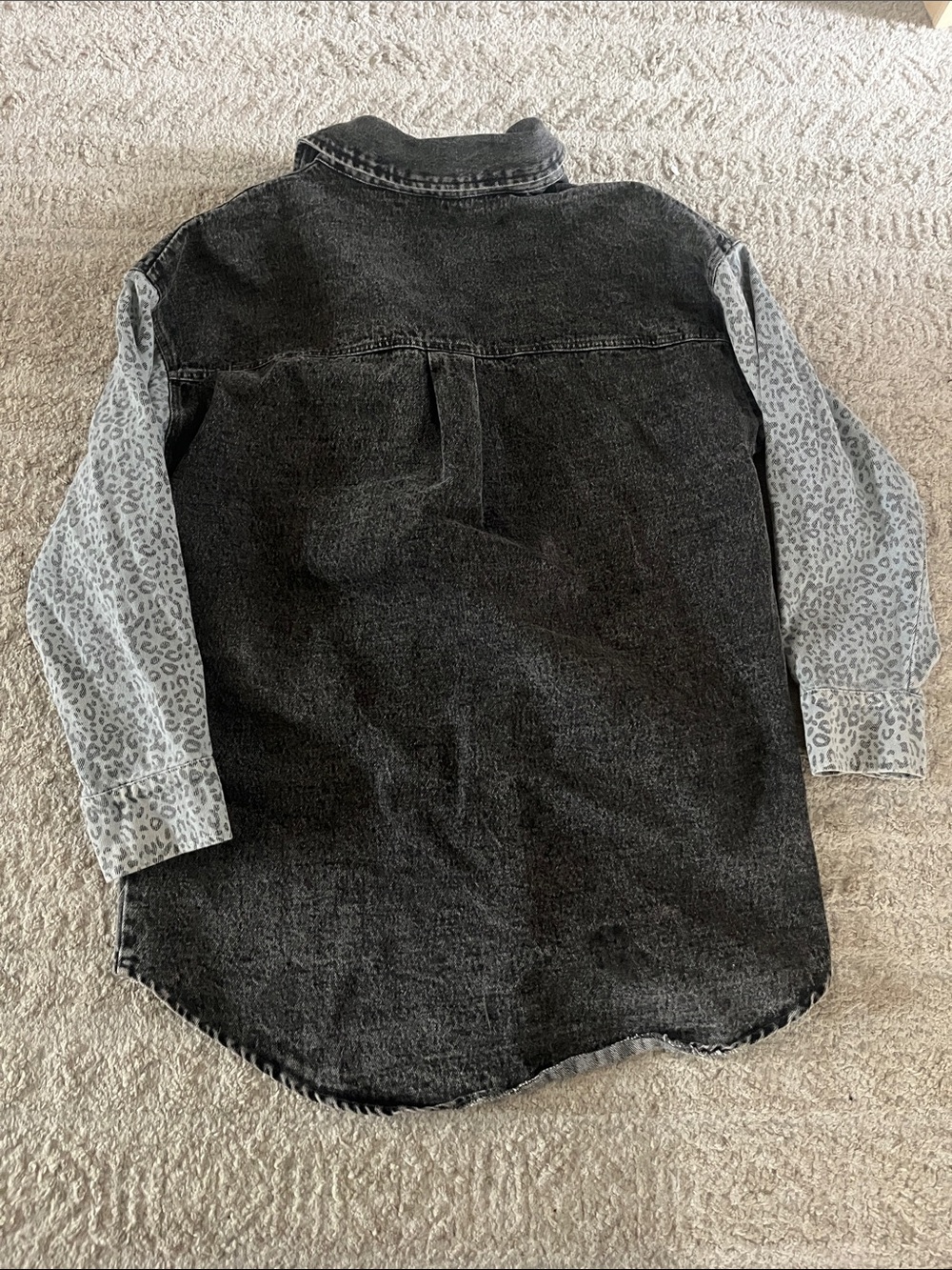 Cloud Ten Black Denim Leopard Print 100% Cotton Shacket Jacket Jean Shirt Small - Picture 8 of 8